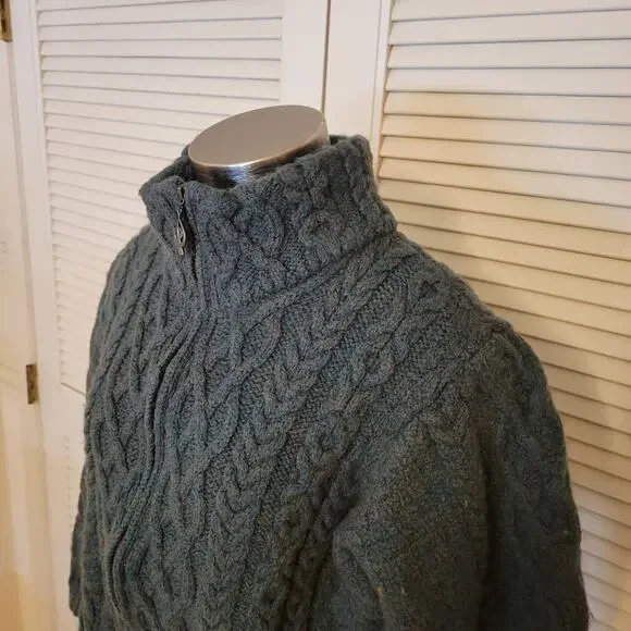 Classic Irish Cable Knit Zip Up Sweater Carraigdonn Merino Wool XL Unisex Warmt - Picture 2 of 8